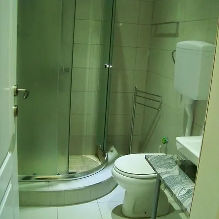 Guest house Via 3*